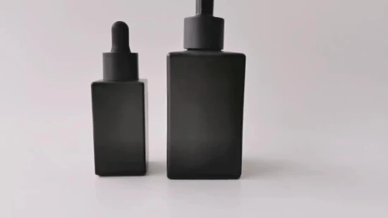 Bottiglie contagocce in vetro cosmetico Confezione di lusso per capelli neri opachi Olio essenziale all'ingrosso Vuoto 10 ml 15 ml 30 ml 50 ml 100 ml 120 ml Bottiglia di profumo smerigliato